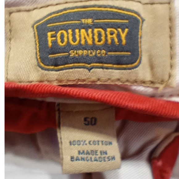 Foundry Supply 50" waist shorts red comfort elastic waist mid length at the knee - Picture 5 of 6